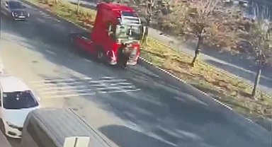 İstanbul - Pendik'te mühendis Ecem Sultan Çamlı'nın ölümüne neden olan sanığın yargılandığı duruşma ertelendi