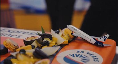 İstanbul- SunExpress, 35'inci yılını yolcularla gökyüzünde kutladı