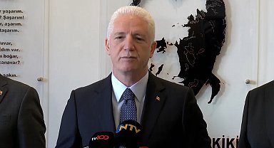 İstanbul- Vali Gül: Okullarımız depremde hasar almadı -1