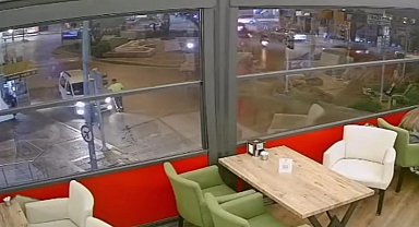 İzmir'de alkollü sürücü polis memurunu aracın kaputunda 500 metre sürükledi