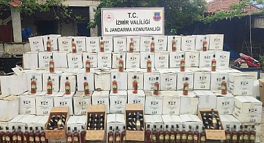 İzmir'de, kaçak içki operasyonu