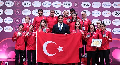 Kadın Güreş A Milli Takımı, Avrupa ikincisi oldu