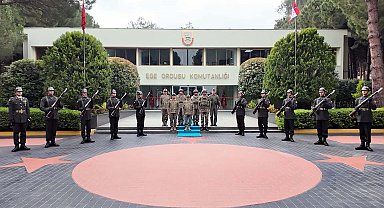 Kara Kuvvetleri Komutanı Bayraktaroğlu'ndan Ege Ordusu Komutanlığı'nda inceleme