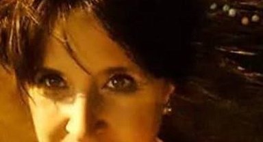 Kasiyerle tartışırken fenalaşıp ölen kadın toprağa verildi