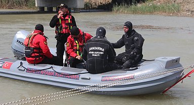 Kayıp Cumali'yi arama çalışmalarında 3'üncü gün; annesi 'pabucuna kurbanım' deyip ağladı