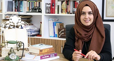 Kazada hayatını kaybeden doçent toprağa verildi