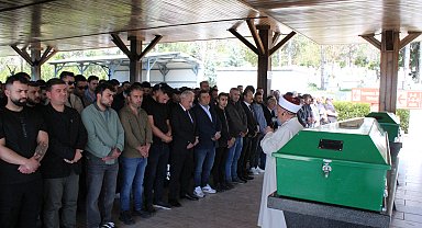 Kazada ölen tıp öğrencisi toprağa verildi