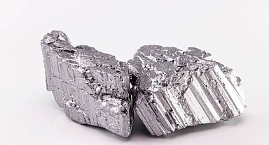 Kazakistan'da nadir toprak metalleri yatağı keşfedildi