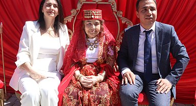 Kına gecesi hayali, huzurevinde gerçek oldu