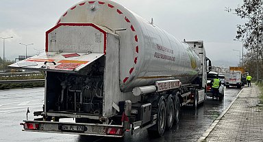 LNG yüklü tankerdeki gaz kaçağı korkuttu