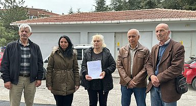 Mahkeme kararına rağmen trafo binasının yıkılmamasına mahalleliden tepki