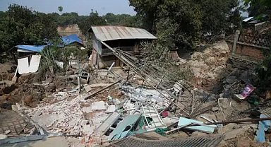 Myanmar'daki depremlerde hayatını kaybedenlerin sayısı 3 bin 645'e yükseldi