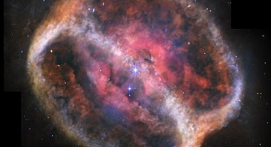 NASA, ölen yıldızın hayalet halkalarını ayrıntılı şekilde görüntüledi