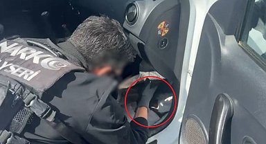 Otomobilde gizlenen 1 kilo 706 gram uyuşturucu ele geçirildi; 2 gözaltı