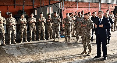 Özel Harekat polisleri dualarla Suriye'ye uğurlandı