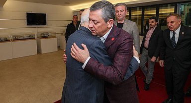 Özel'den, oğlunu kaybeden Fethi Yaşar'a taziye ziyareti