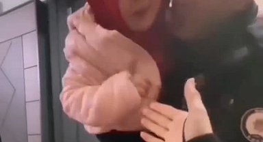 Polis ekiplerinden Deniz'e doğum günü sürprizi