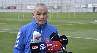 Rıza Çalımbay: Her maç final