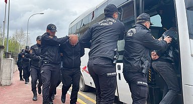Sakarya'da 5 kişinin öldüğü silahlı çatışmada firari 3 şüpheli teslim oldu