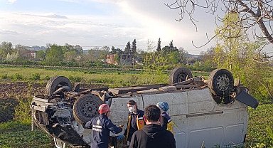 Samsun'da minibüs devrildi: 1 ölü, 2 yaralı
