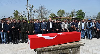 Siirt'te motosiklet kazasında hayatını kaybeden astsubay, Bursa'da toprağa verildi