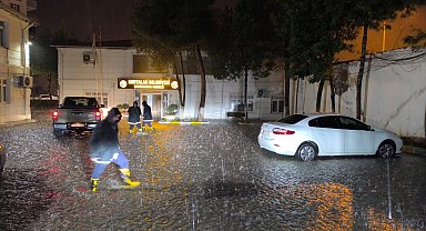 Siirt'te sağanak hayatı olumsuz etkiledi