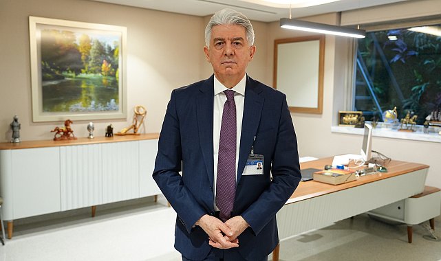 Sırrı Süreyya Önder'in ameliyatı sürüyor; 'ilk 24 saat kritik'