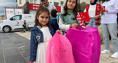 Sivas'ta gökyüzü, çocukların dilekleriyle aydınlandı