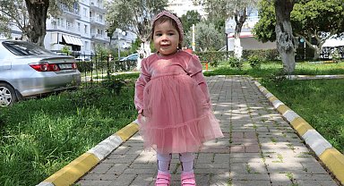 SMA'lı Mihra Helin, tedaviden sonra adım atmaya başladı