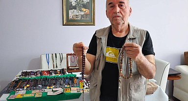 Sporcu ve antrenör olarak gittiği ülkelerden aldığı tesbihlerle koleksiyon oluşturdu