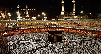 Suudi Arabistan hacca izinsiz gelenlere 10 yıl ülkeye giriş yasağı uygulayacak