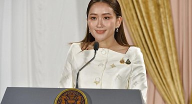 Tayland Başbakanı Shinawatra hastaneye kaldırıldı