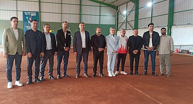 TTF Başkanı Müderrisgil, 'Haydi Tenise' projesini Hatay'da başlattı