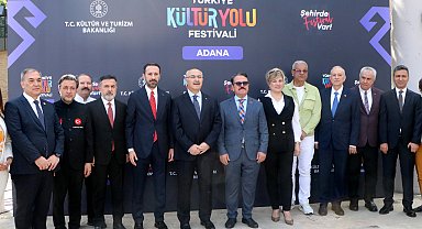 Türkiye Kültür Yolu Festivali, Adana'da başladı; karnaval coşkusu da yaşanıyor