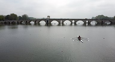 Uluslararası Meriç Kürek Yarışları, eleme müsabakalarıyla başladı