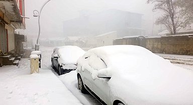 Van'da kar yağışı