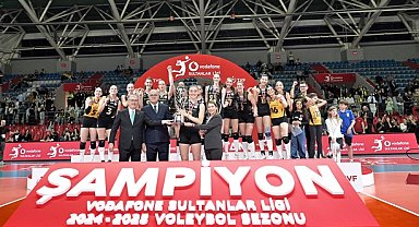 Vodafone özel ödülünün sahibi Van Ryk oldu