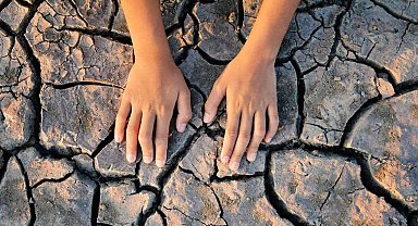 2020 doğumlu 100 milyon çocuk ömrü boyunca aşırı sıcaklara maruz kalacak