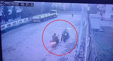 21 motosiklet çalan 2 kardeş yakalandı; o anlar kamerada