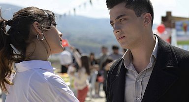 'Zerrin'inki gibi bir aşk yaşadım'