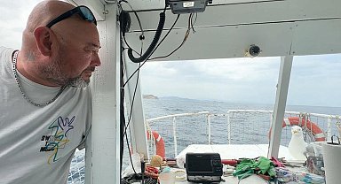 Ahmet kaptan ile martı 'Oluş'un dostluğu