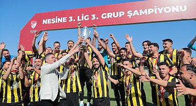 Aliağa Futbol'da kupa futbolcularda