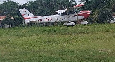 Amazon'da bataklığa düşen uçağın yolcuları, 36 saat kurtarılmayı bekledi