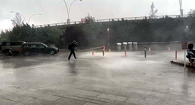 Ankara'da sağanak etkili oldu
