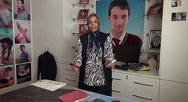 Anneler Günü hediyesi almak için gidip patlamada ölen çocuklarının özlemini yaşıyorlar