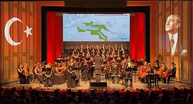 Atatürk'ün hayatı 'Son Veda' isimli konserle sahneye taşındı