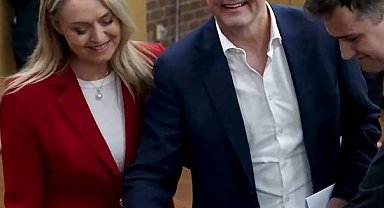 Avustralya'da halk sandık başında