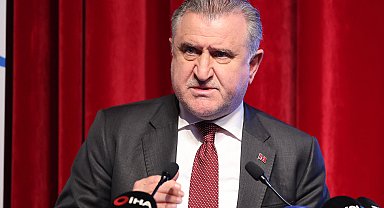 Bakan Bak: Obezite gerçeğini unutmamamız lazım