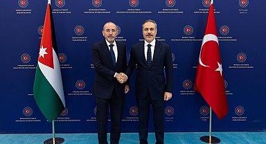 Bakan Fidan, Ürdünlü mevkidaşı es-Safedi ile görüştü