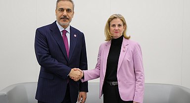 Bakan Fidan, Varşova'da temaslarına devam ediyor